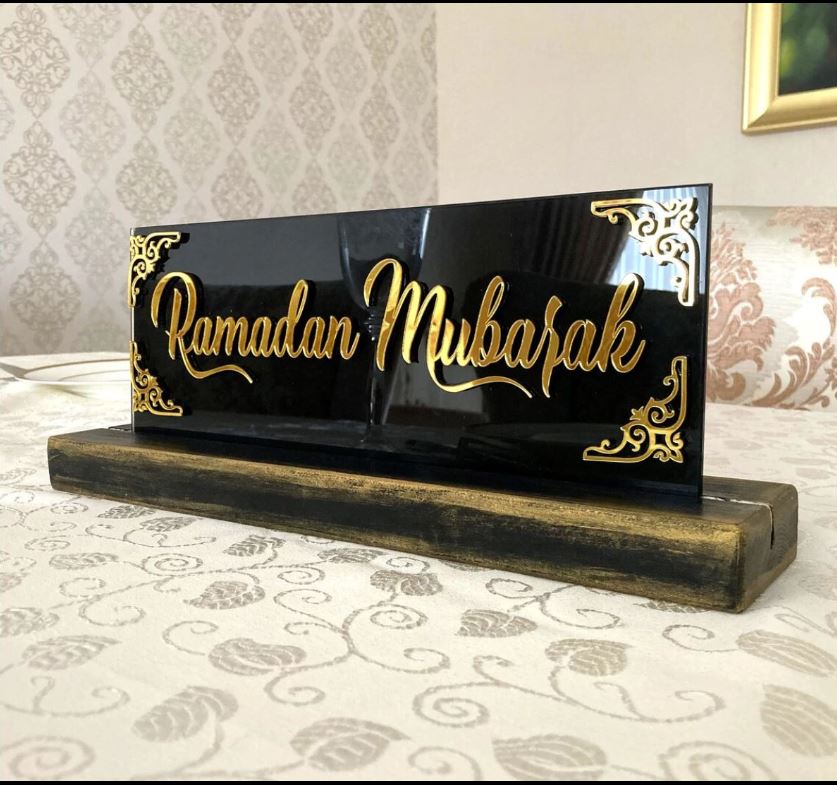 Ramadan Mubarak and Dua for Iftar Glass Decoration Islamic Tabletop Art